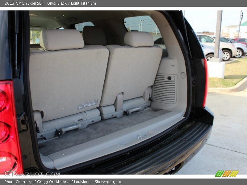 Onyx Black / Light Titanium 2013 GMC Yukon SLT