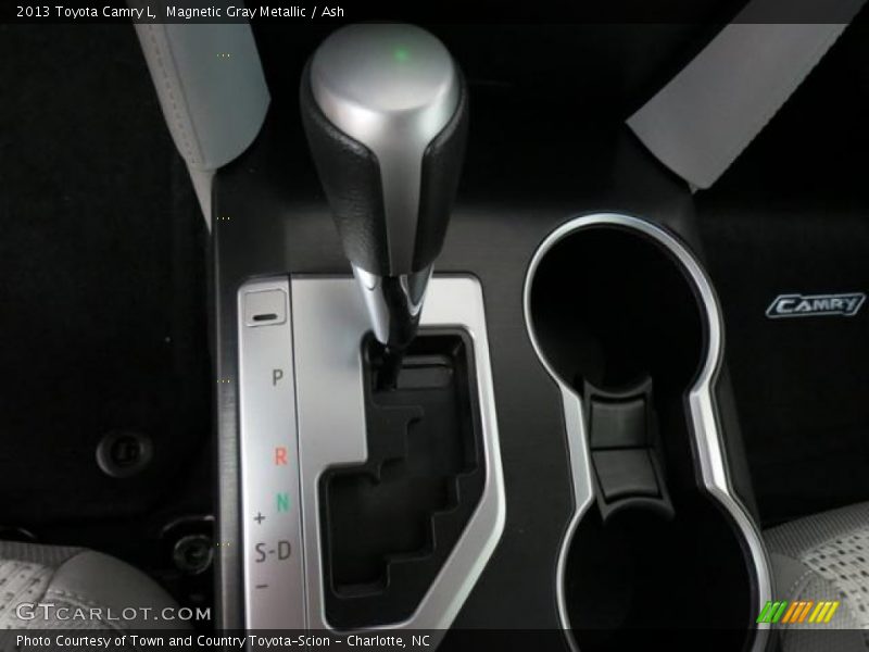 Magnetic Gray Metallic / Ash 2013 Toyota Camry L