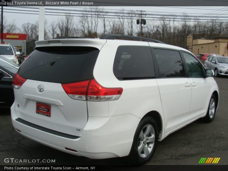 Blizzard White Pearl / Bisque 2011 Toyota Sienna LE