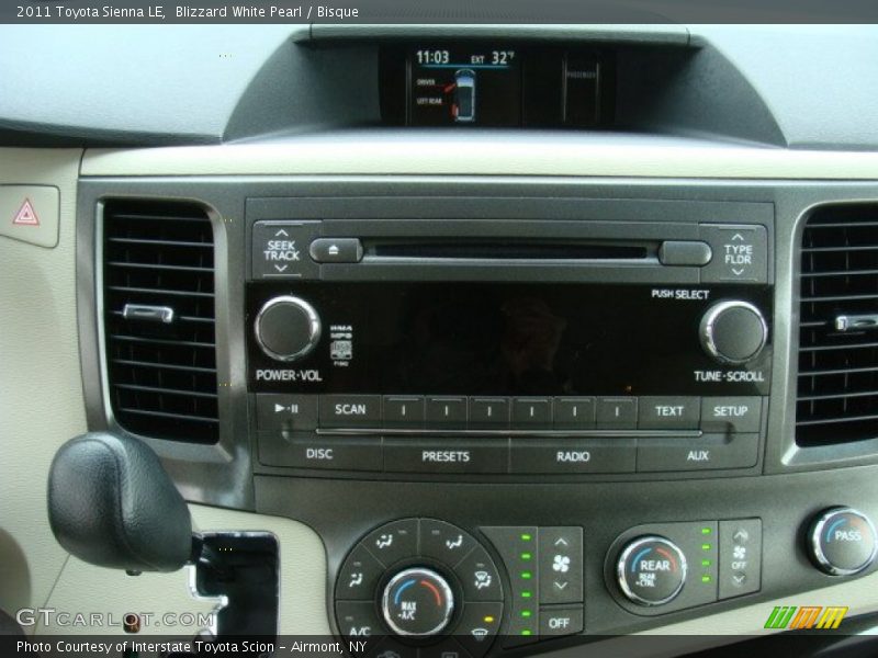 Blizzard White Pearl / Bisque 2011 Toyota Sienna LE