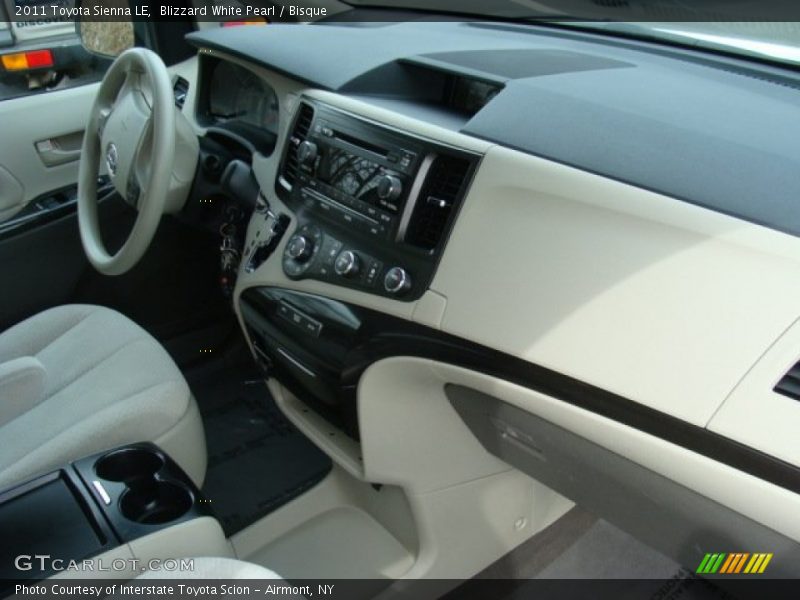 Blizzard White Pearl / Bisque 2011 Toyota Sienna LE