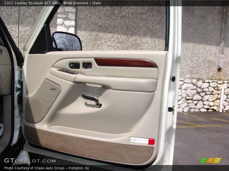 White Diamond / Shale 2002 Cadillac Escalade EXT AWD