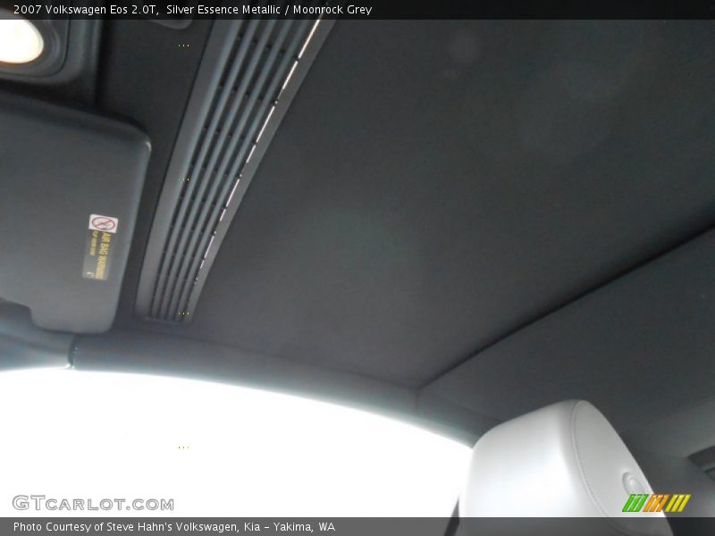 Silver Essence Metallic / Moonrock Grey 2007 Volkswagen Eos 2.0T