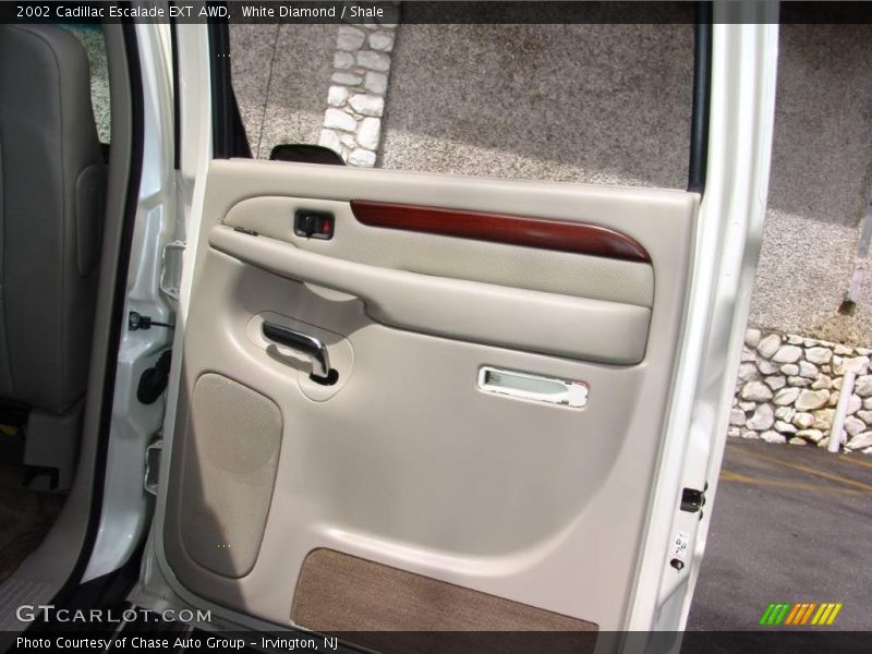 White Diamond / Shale 2002 Cadillac Escalade EXT AWD