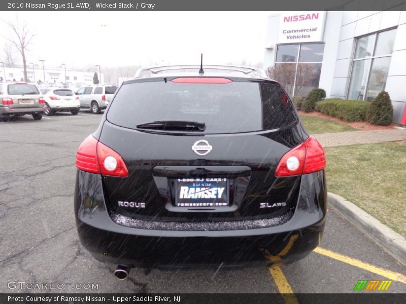 Wicked Black / Gray 2010 Nissan Rogue SL AWD