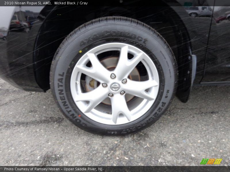 Wicked Black / Gray 2010 Nissan Rogue SL AWD