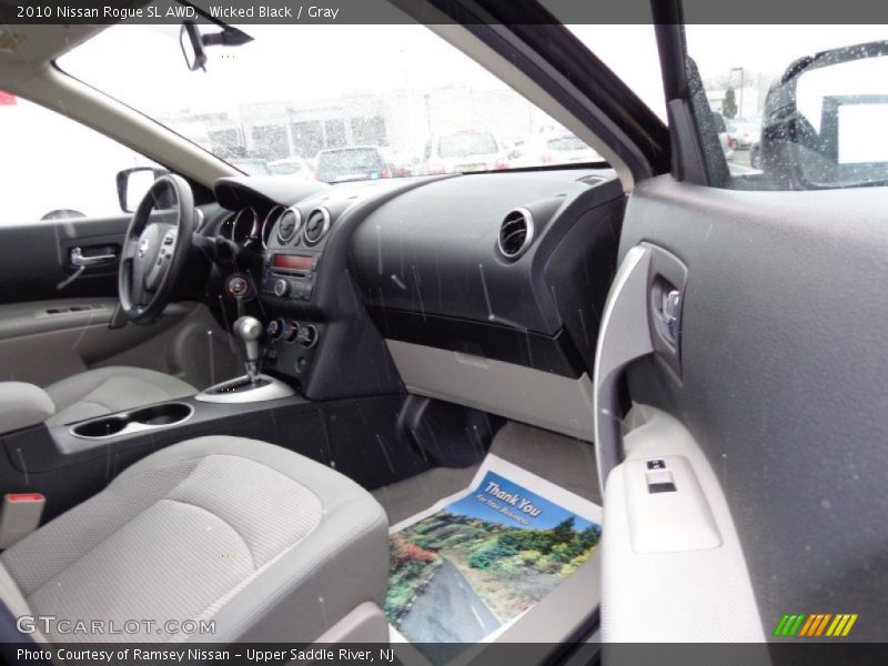 Wicked Black / Gray 2010 Nissan Rogue SL AWD