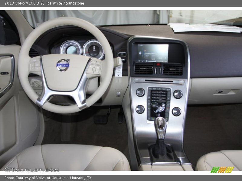 Ice White / Sandstone 2013 Volvo XC60 3.2