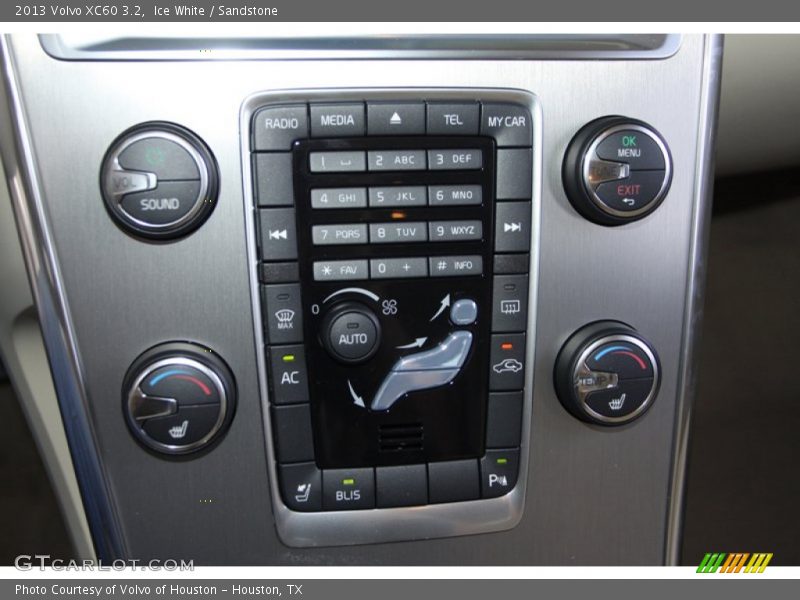 Controls of 2013 XC60 3.2