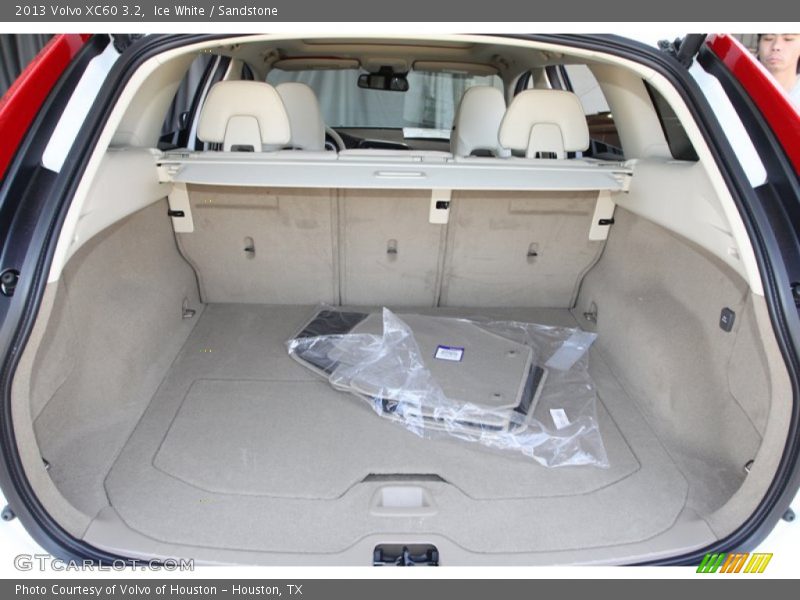  2013 XC60 3.2 Trunk