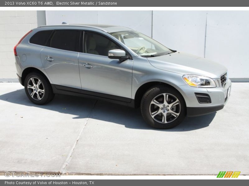 Electric Silver Metallic / Sandstone 2013 Volvo XC60 T6 AWD