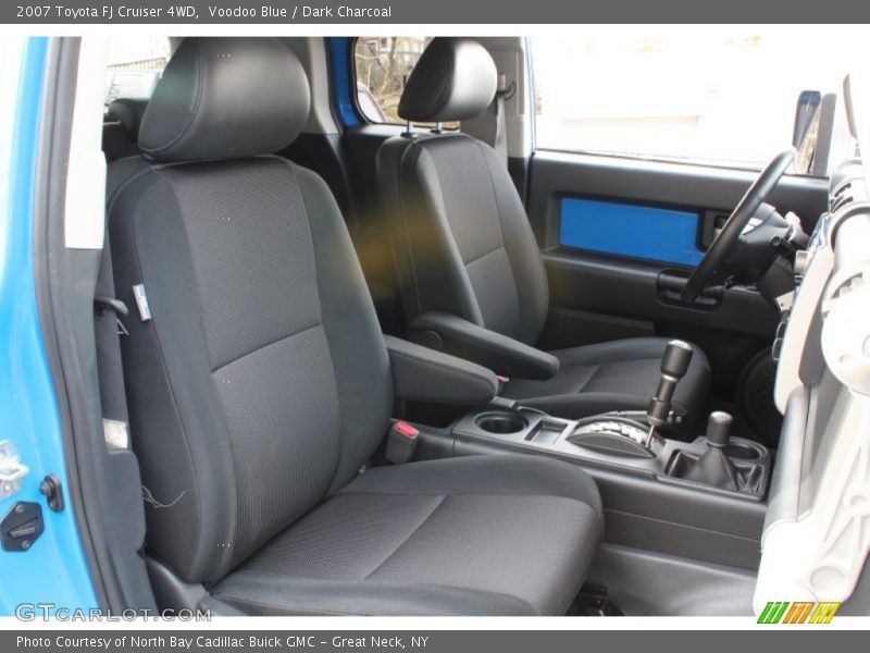 Front Seat of 2007 FJ Cruiser 4WD