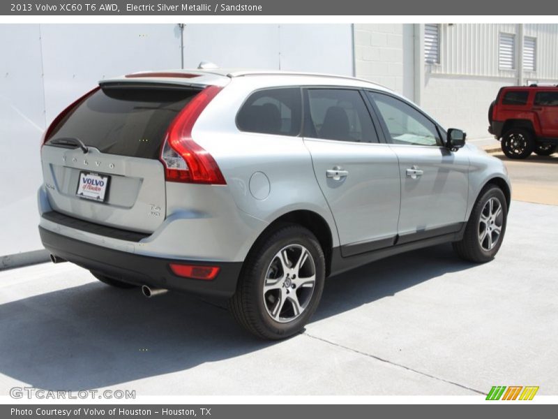 Electric Silver Metallic / Sandstone 2013 Volvo XC60 T6 AWD