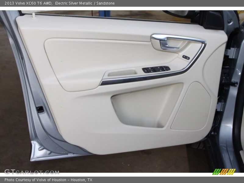 Electric Silver Metallic / Sandstone 2013 Volvo XC60 T6 AWD