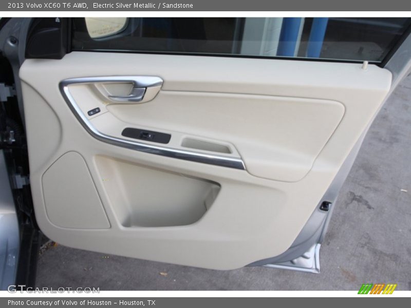 Electric Silver Metallic / Sandstone 2013 Volvo XC60 T6 AWD