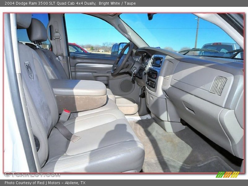Bright White / Taupe 2004 Dodge Ram 3500 SLT Quad Cab 4x4 Dually