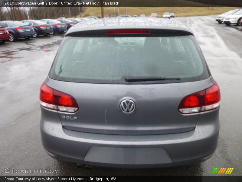 United Gray Metallic / Titan Black 2010 Volkswagen Golf 2 Door
