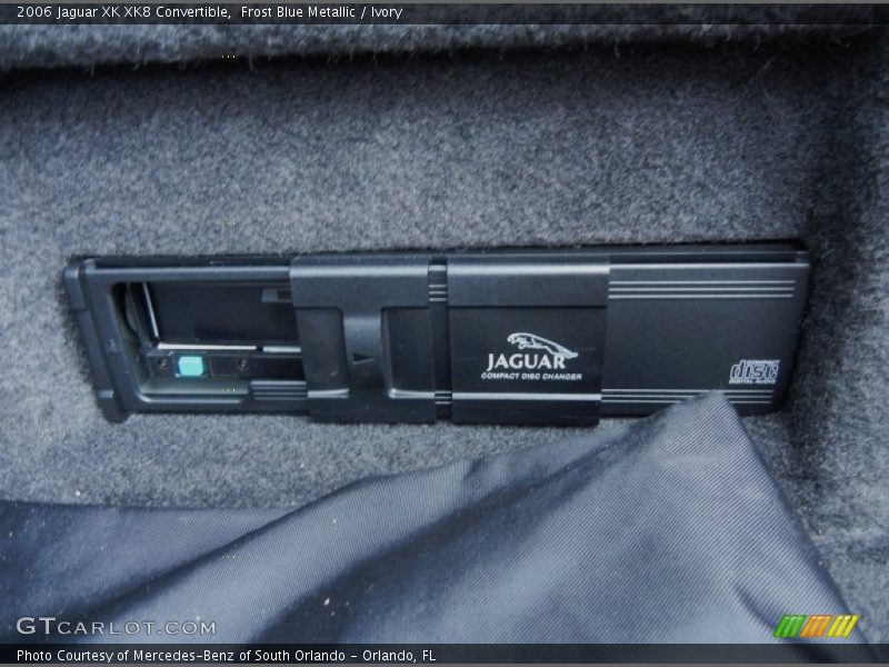 Audio System of 2006 XK XK8 Convertible