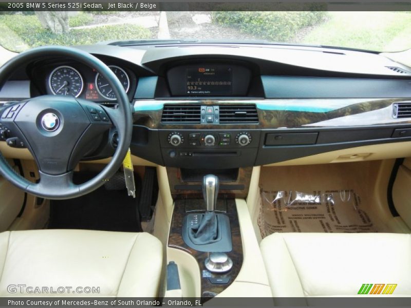 Jet Black / Beige 2005 BMW 5 Series 525i Sedan
