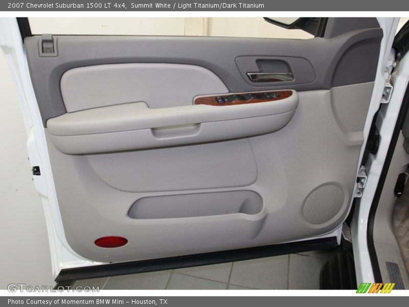 Summit White / Light Titanium/Dark Titanium 2007 Chevrolet Suburban 1500 LT 4x4