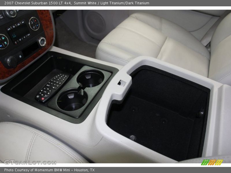 Summit White / Light Titanium/Dark Titanium 2007 Chevrolet Suburban 1500 LT 4x4
