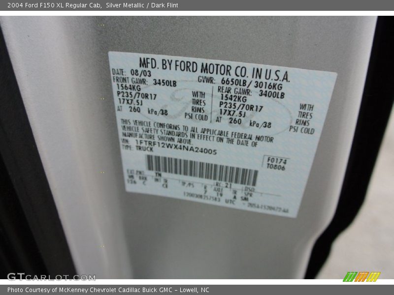 Silver Metallic / Dark Flint 2004 Ford F150 XL Regular Cab