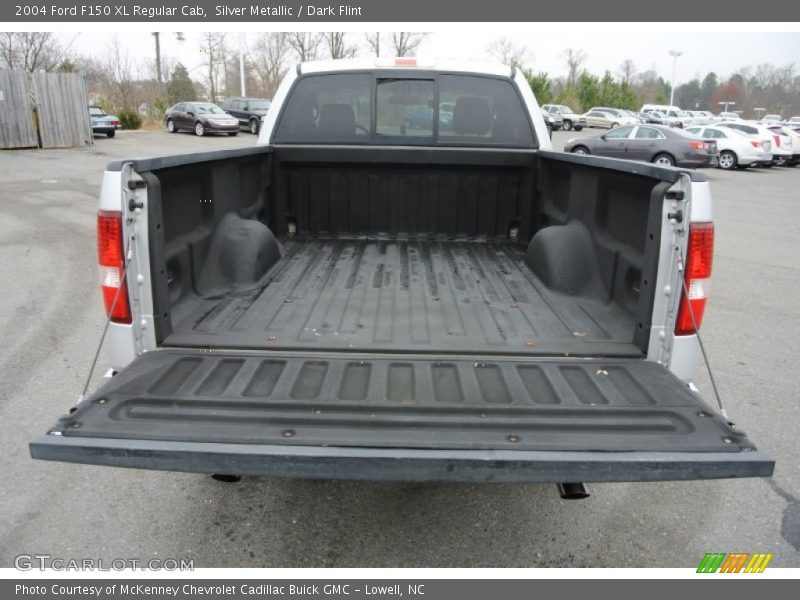 Silver Metallic / Dark Flint 2004 Ford F150 XL Regular Cab