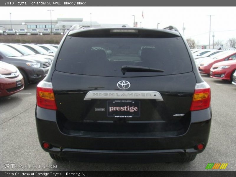 Black / Black 2010 Toyota Highlander SE 4WD