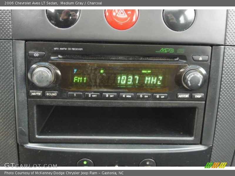Medium Gray / Charcoal 2006 Chevrolet Aveo LT Sedan