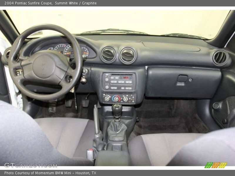 Dashboard of 2004 Sunfire Coupe