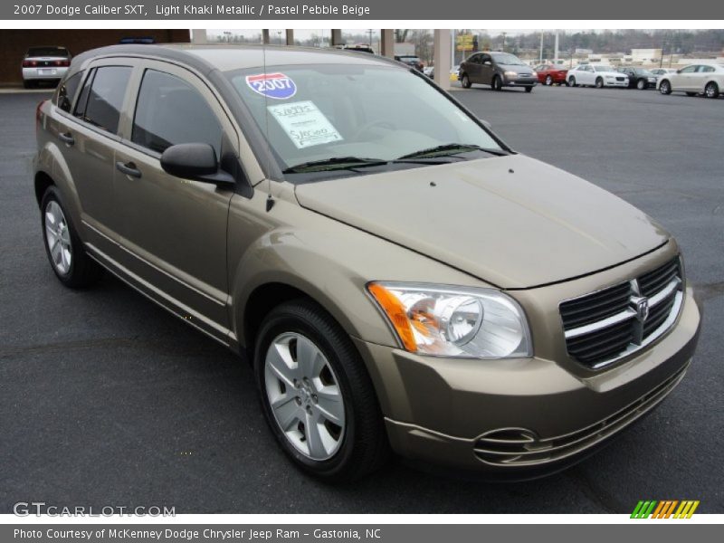 Light Khaki Metallic / Pastel Pebble Beige 2007 Dodge Caliber SXT