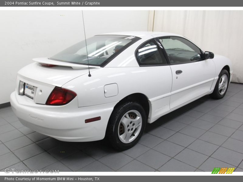 Summit White / Graphite 2004 Pontiac Sunfire Coupe