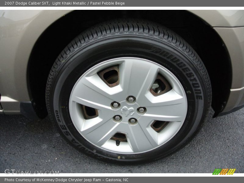  2007 Caliber SXT Wheel