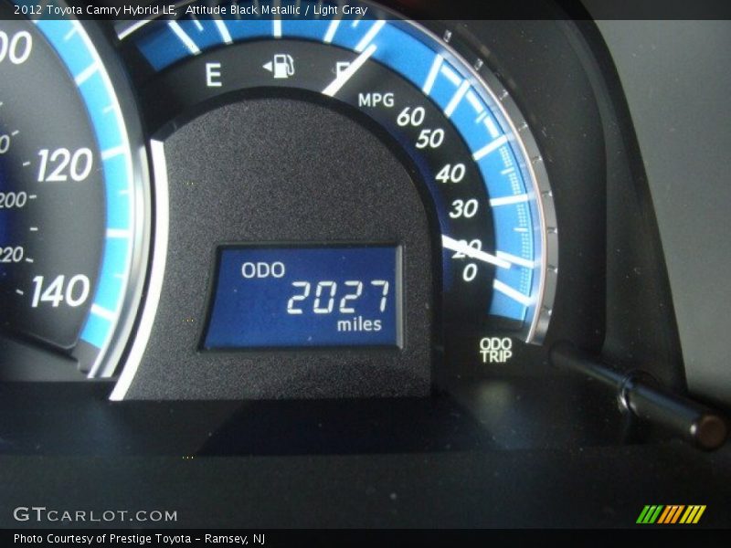 Attitude Black Metallic / Light Gray 2012 Toyota Camry Hybrid LE