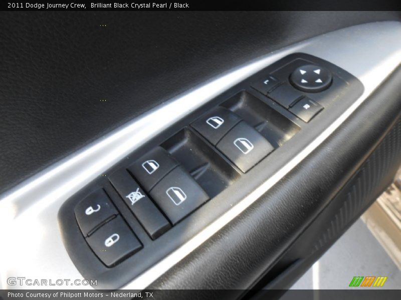 Brilliant Black Crystal Pearl / Black 2011 Dodge Journey Crew