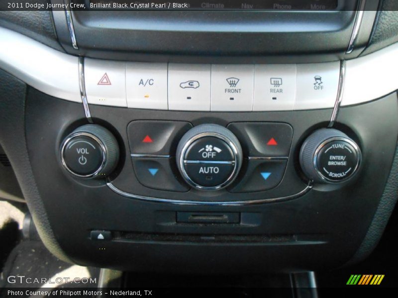 Brilliant Black Crystal Pearl / Black 2011 Dodge Journey Crew