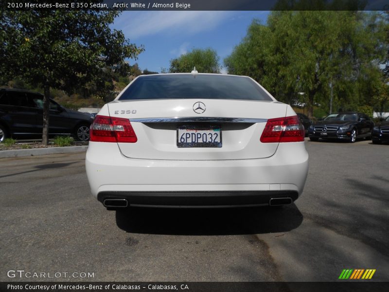Arctic White / Almond Beige 2010 Mercedes-Benz E 350 Sedan