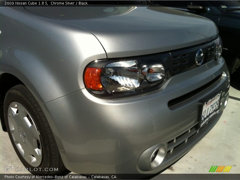 Chrome Silver / Black 2009 Nissan Cube 1.8 S