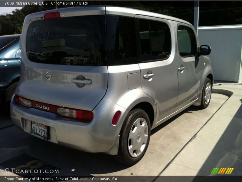 Chrome Silver / Black 2009 Nissan Cube 1.8 S