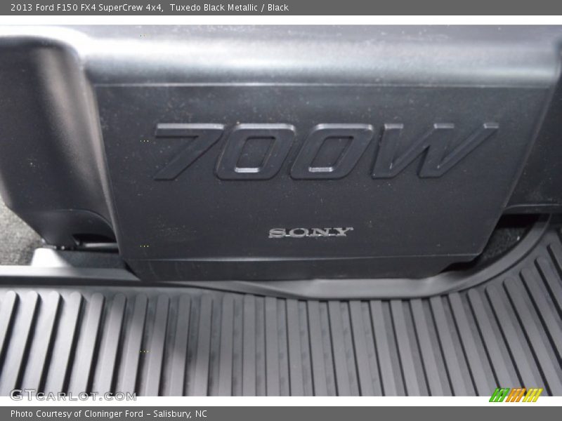 Tuxedo Black Metallic / Black 2013 Ford F150 FX4 SuperCrew 4x4