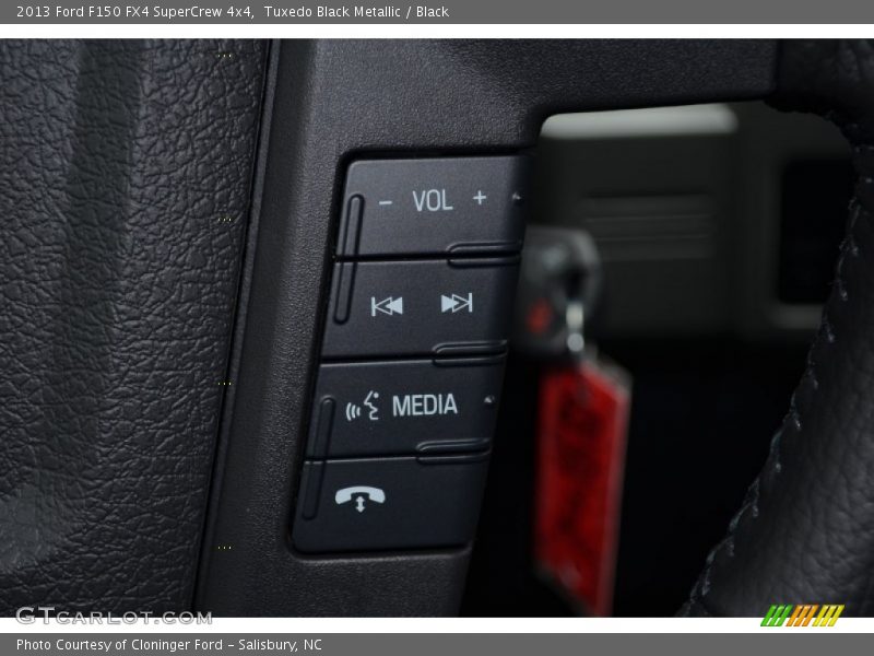 Tuxedo Black Metallic / Black 2013 Ford F150 FX4 SuperCrew 4x4