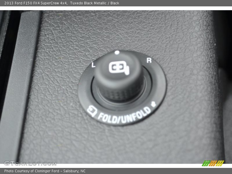 Tuxedo Black Metallic / Black 2013 Ford F150 FX4 SuperCrew 4x4