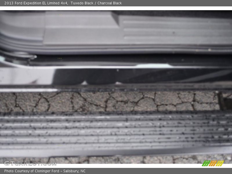 Tuxedo Black / Charcoal Black 2013 Ford Expedition EL Limited 4x4