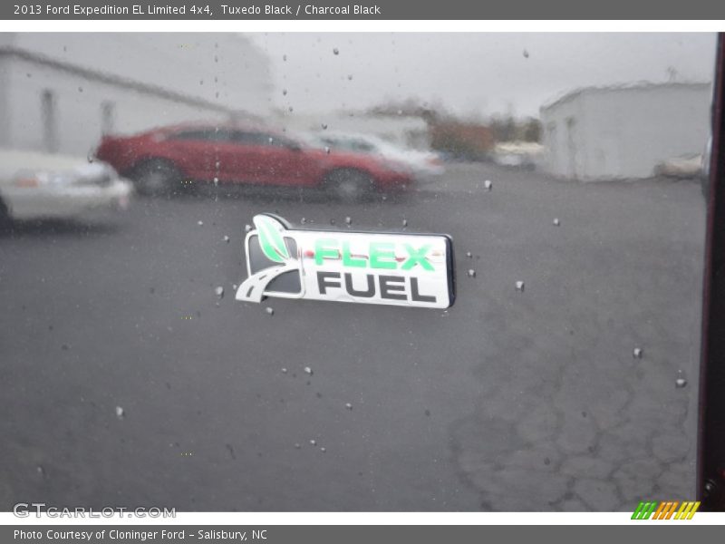 Tuxedo Black / Charcoal Black 2013 Ford Expedition EL Limited 4x4
