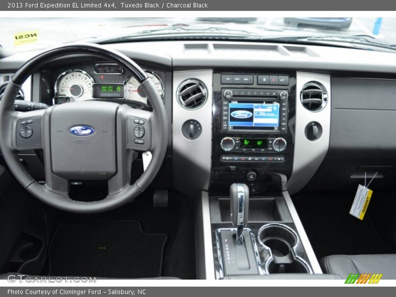 Dashboard of 2013 Expedition EL Limited 4x4