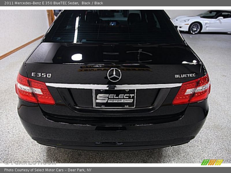 Black / Black 2011 Mercedes-Benz E 350 BlueTEC Sedan