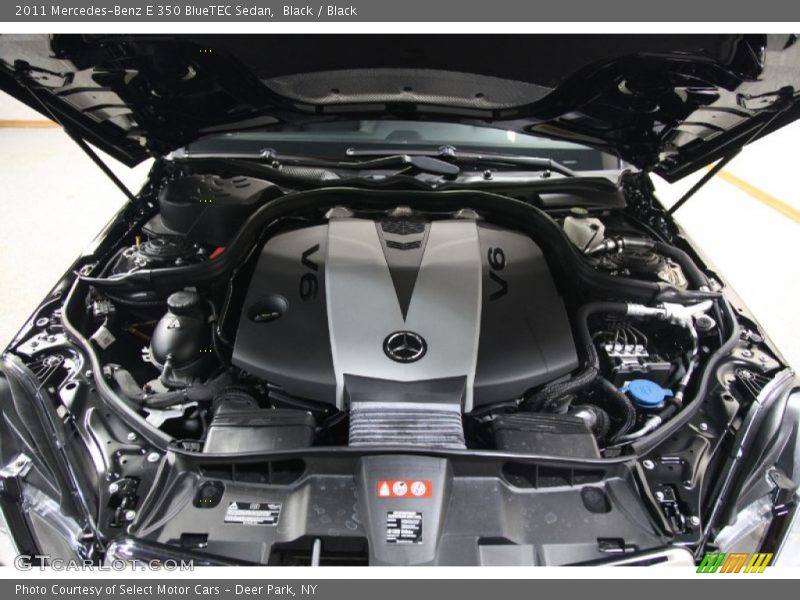 Black / Black 2011 Mercedes-Benz E 350 BlueTEC Sedan