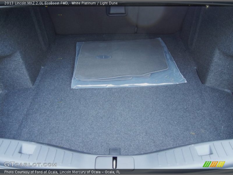 White Platinum / Light Dune 2013 Lincoln MKZ 2.0L EcoBoost FWD