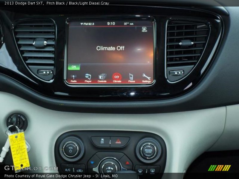 Pitch Black / Black/Light Diesel Gray 2013 Dodge Dart SXT