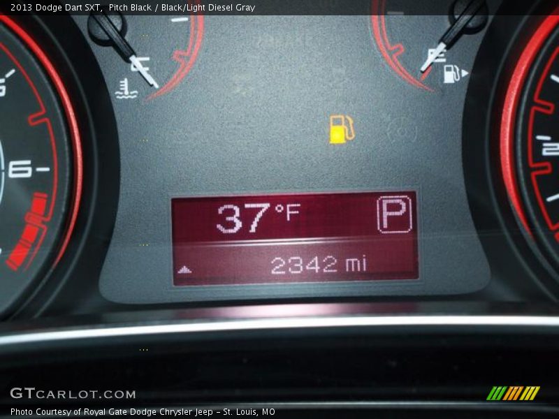 Pitch Black / Black/Light Diesel Gray 2013 Dodge Dart SXT
